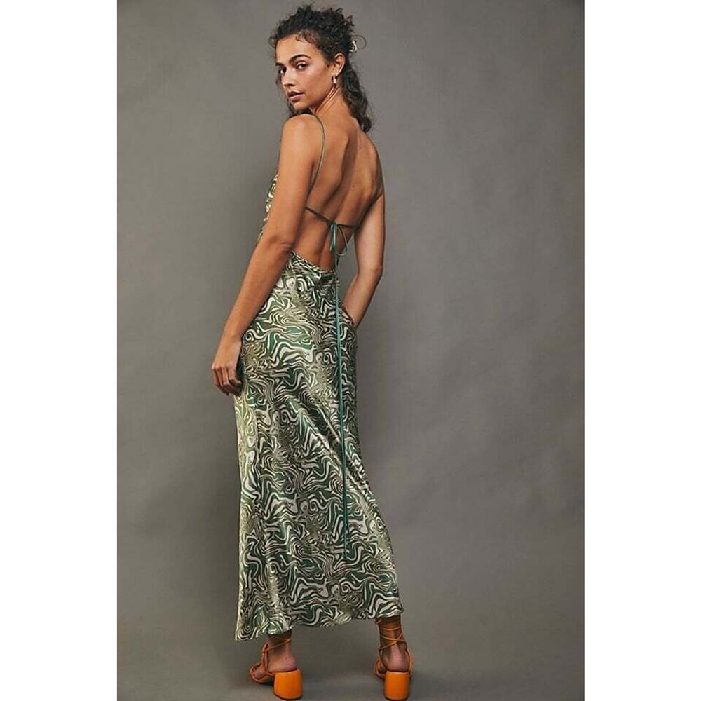 Bec & Bridge Alanis Printed Silk-Satin Midi Dress - UK 6 / US 2 - Green - Picture 2 of 7